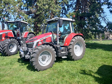 2022 Tractors (8)